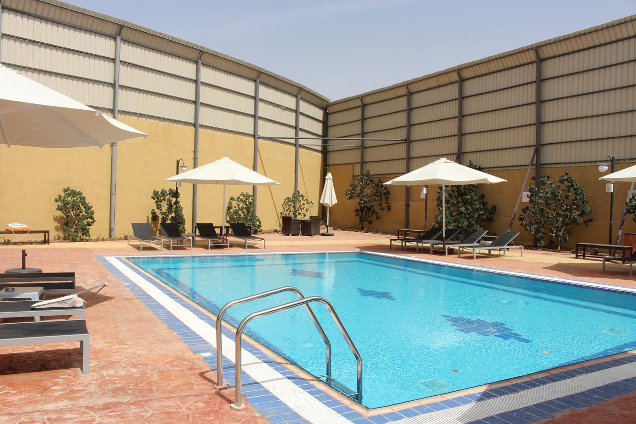 Grand East Hotel - Resort & Spa Dead Sea Sweimeh Esterno foto