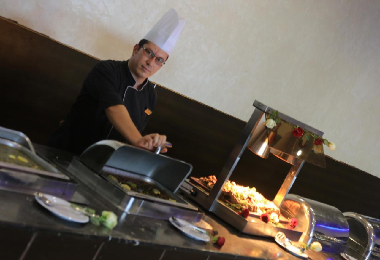 Grand East Hotel - Resort & Spa Dead Sea Sweimeh Esterno foto